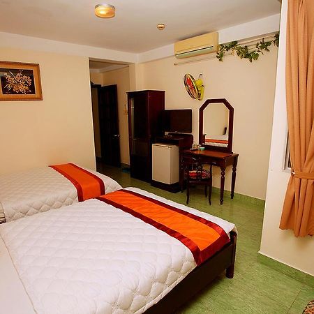 Sun Flower Hotel Nha Trang Extérieur photo