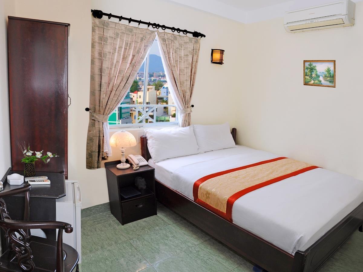 Sun Flower Hotel Nha Trang Extérieur photo