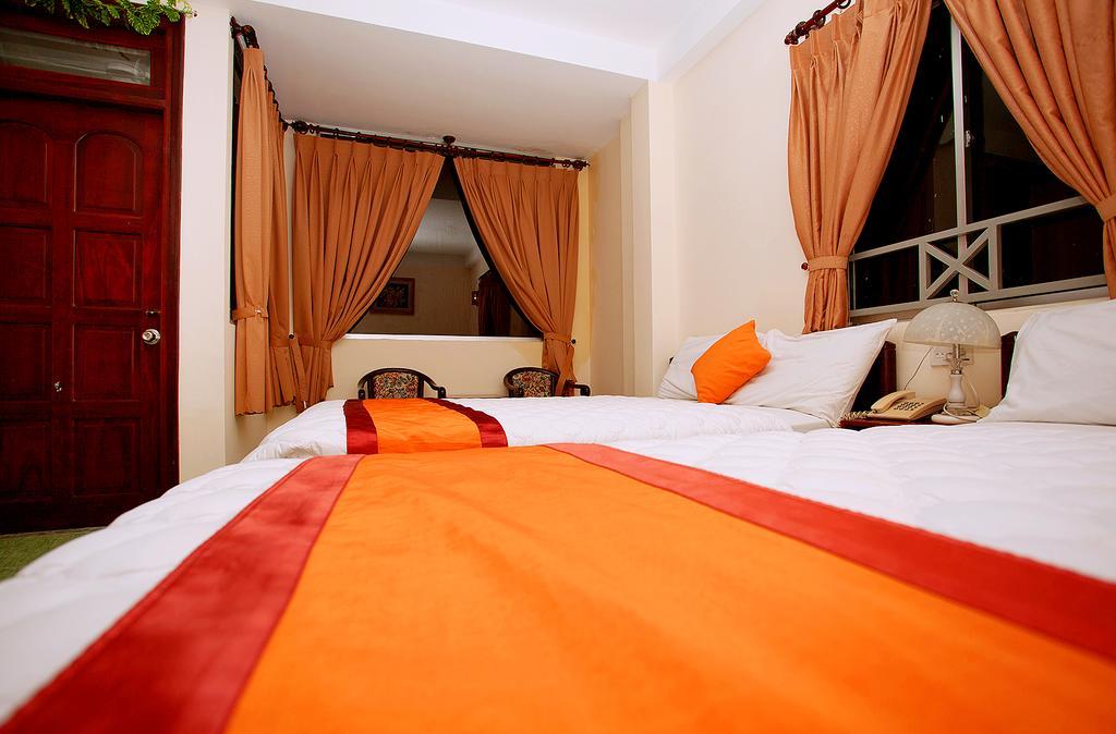 Sun Flower Hotel Nha Trang Extérieur photo