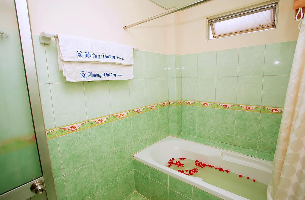 Sun Flower Hotel Nha Trang Extérieur photo