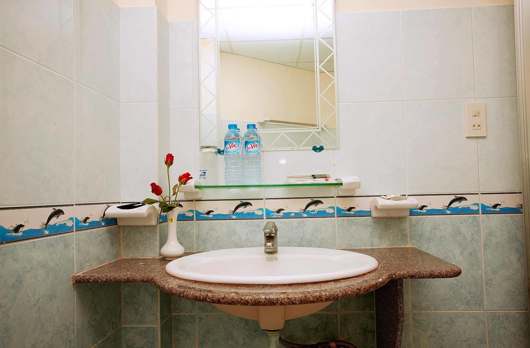 Sun Flower Hotel Nha Trang Extérieur photo