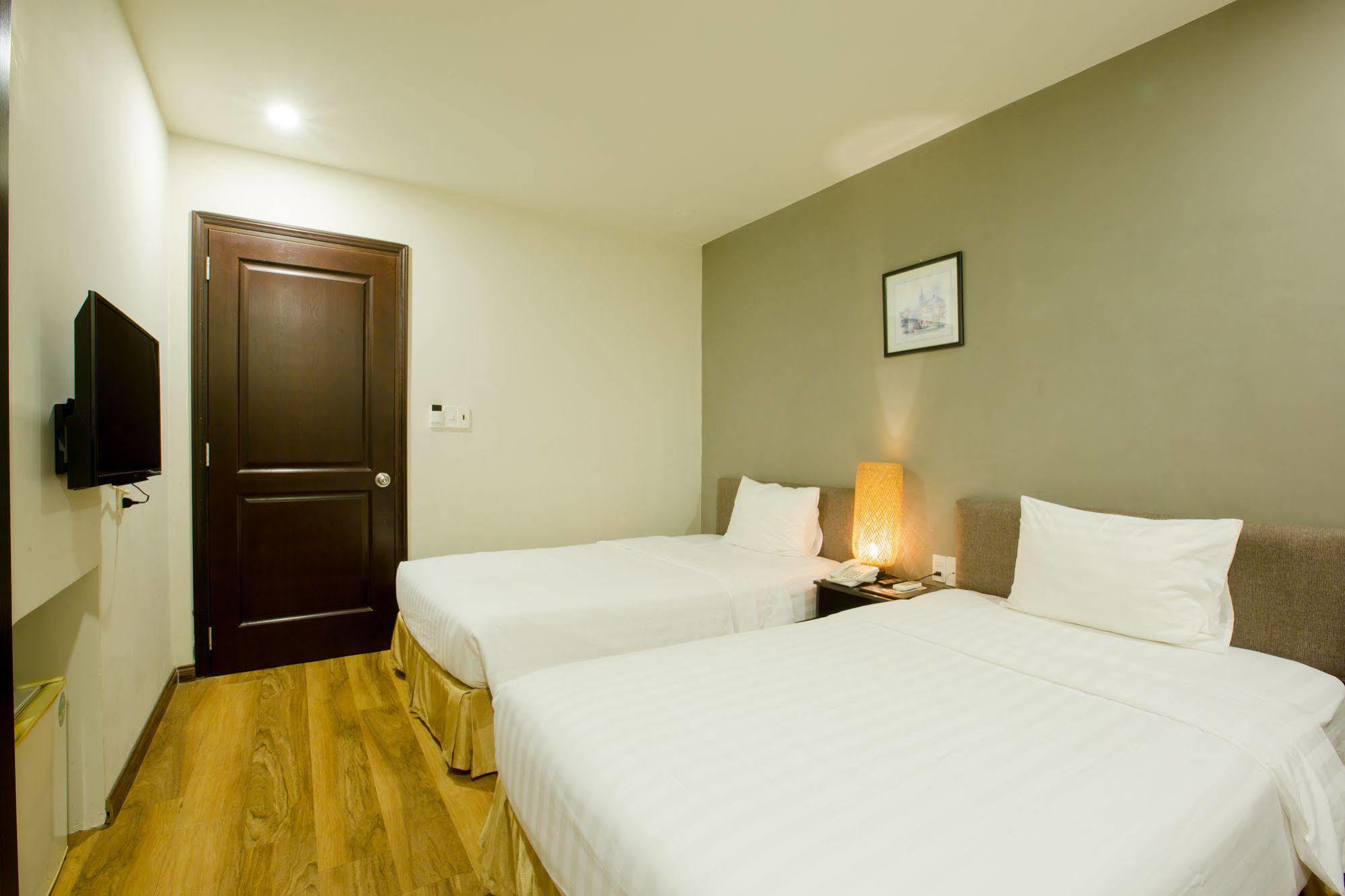 Sun Flower Hotel Nha Trang Extérieur photo